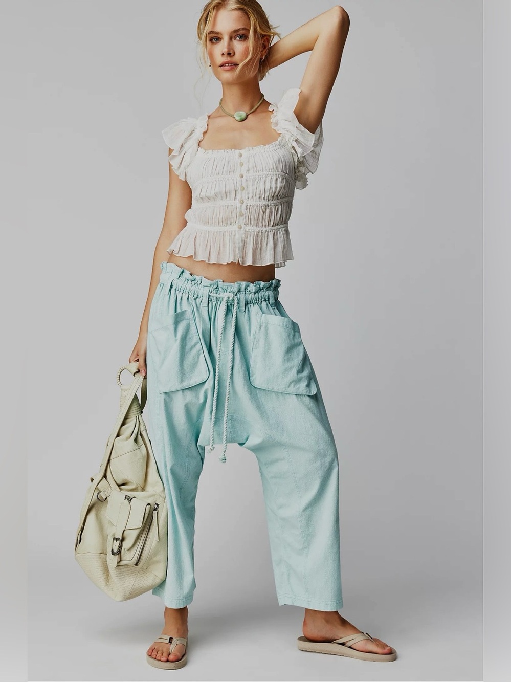 FREE PEOPLE MINT RUNYON HAREM PANTS SIZE SMALL!! LIKE NEW!!